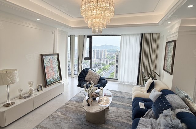 天成锦望4室2厅148㎡145万二手房图片