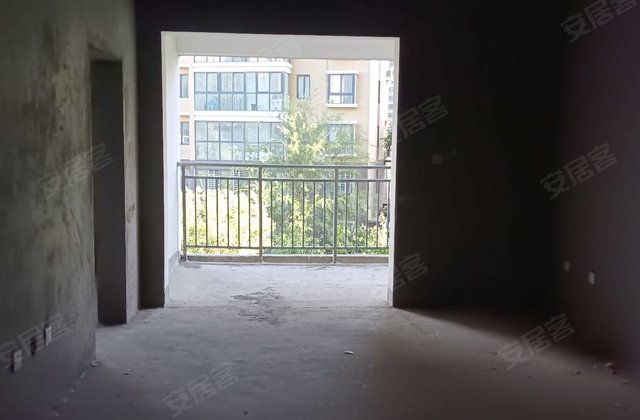 儒林新城3室2厅102㎡45万二手房图片