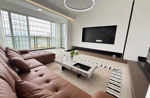 金宏帝景3室2厅138㎡55.8万二手房图片