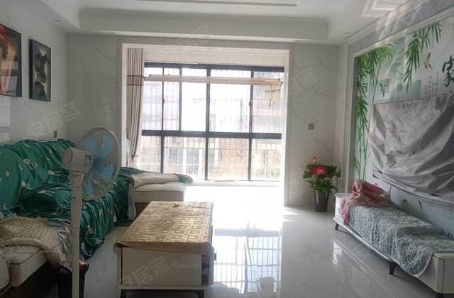 香溢花城3室2厅135㎡52万二手房图片