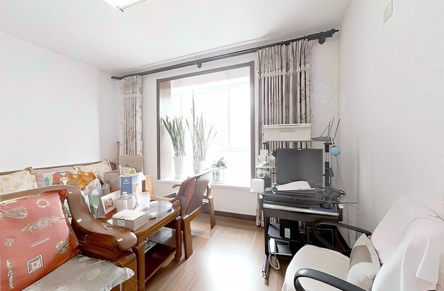 荣发又一居3室2厅131.64㎡319万二手房图片