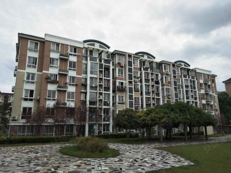 绿地银春住宅小区 