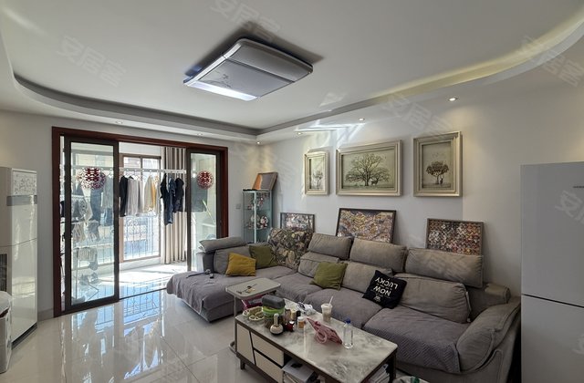 加州洋房2室2厅97㎡70万二手房图片