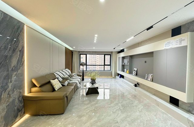 昂展公园里3室2厅137㎡93.5万二手房图片