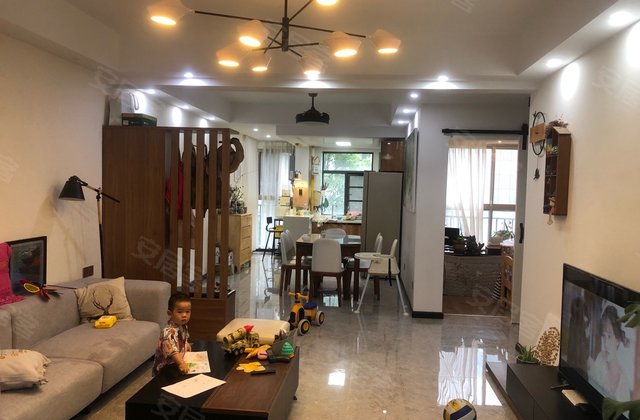 领秀之江4室2厅127㎡68万二手房图片