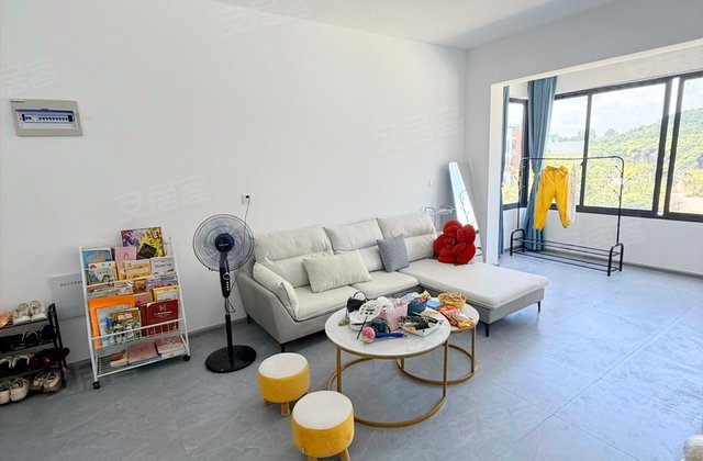 银河世纪3室2厅77㎡39.8万二手房图片