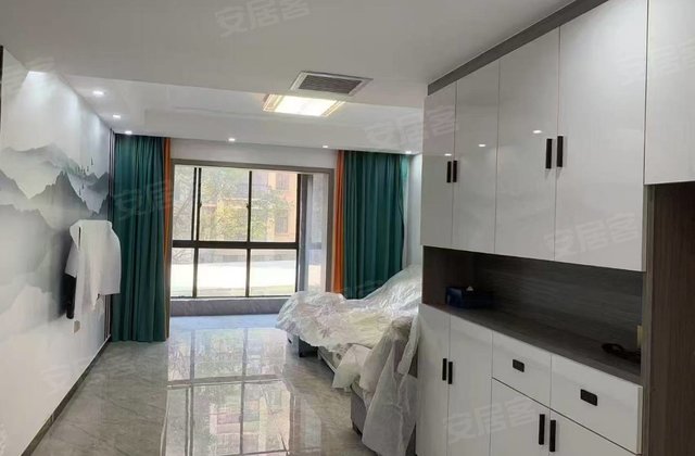 润亿凤凰城3室2厅135㎡66万二手房图片