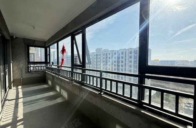 紫宸花苑3室2厅124㎡69万二手房图片