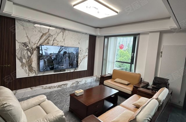 蓝湾景天5室2厅242㎡252万二手房图片