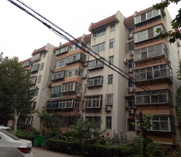 西苑   精装地暖 随时看房 下楼是