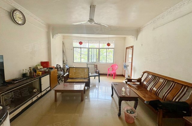 农垦总局东大院3室2厅123㎡142万二手房图片