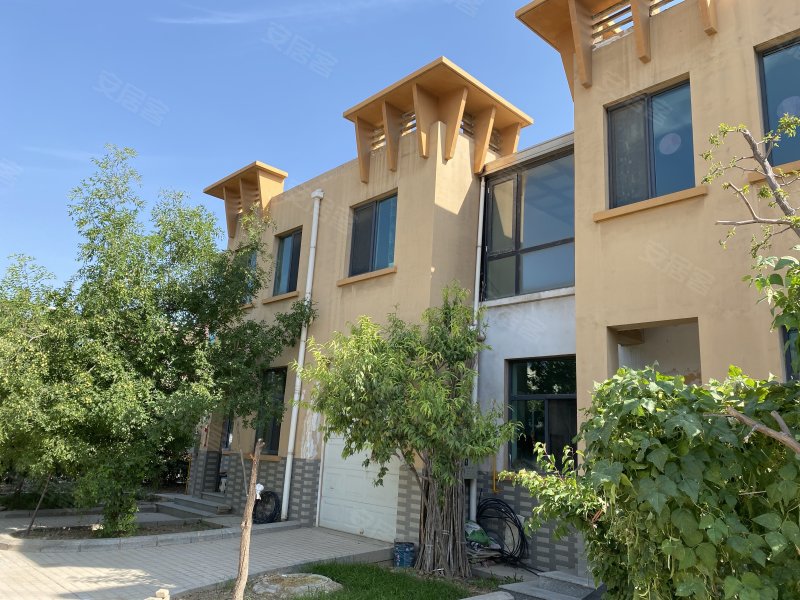 森林公园山湖名居(别墅),黄河东路631号-银川森林公园山湖名居(别墅)