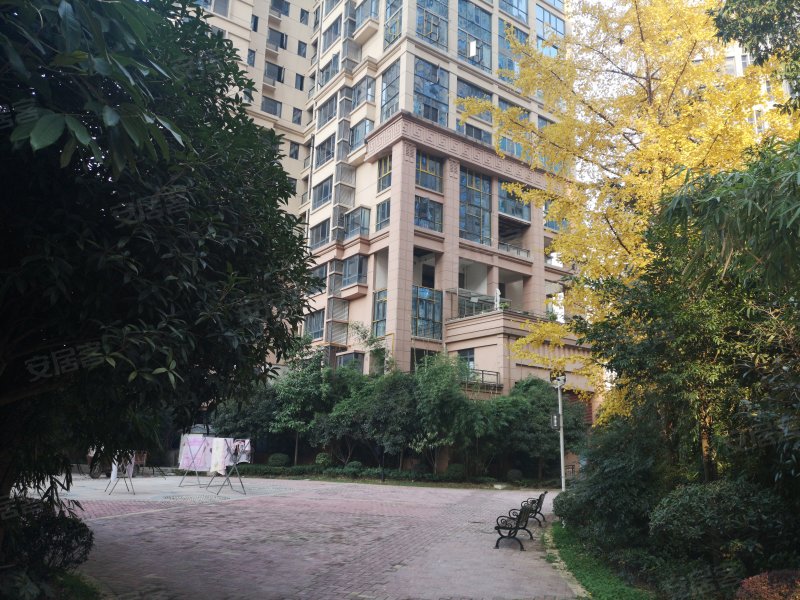 龙湾国际(二期),黄河北路,近香江路-贵阳龙湾国际(二期)二手房,租房