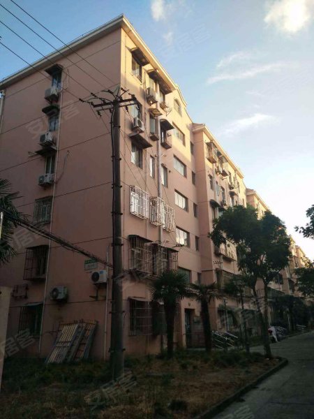 香山新村东南街坊 