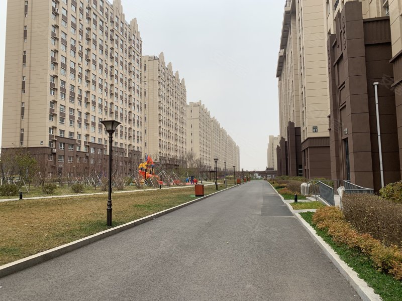 万龙银河城一期