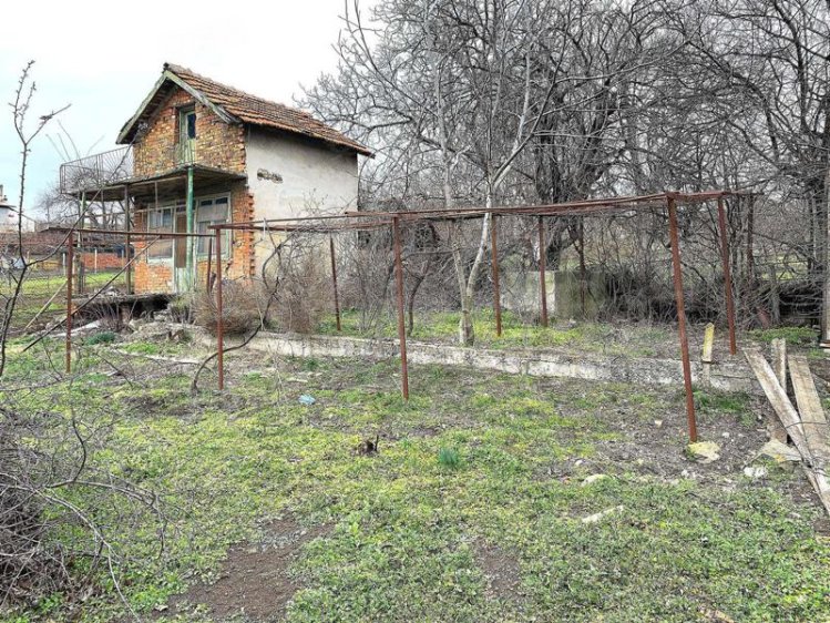 保加利亚约¥21万BulgariaKamenarс. Каменар/s. KamenarLand出售二手房土地图片