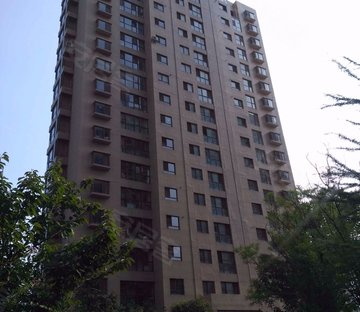 御花园 停车方便 正规商品房 满五   带电梯 购物方便