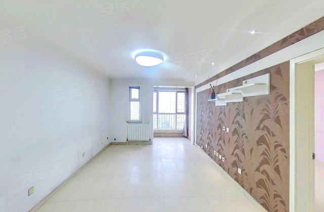 盛世天骄花苑3室2厅134.12㎡185万二手房图片