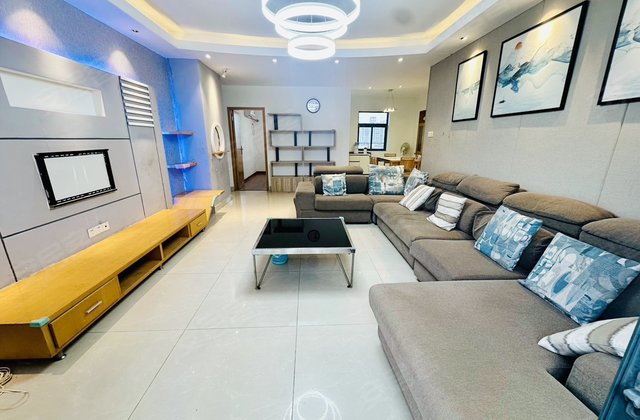 亚华香舍花都4室2厅127.08㎡118万二手房图片