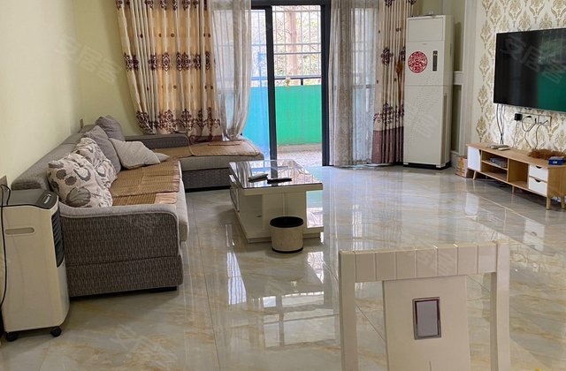 崇左市直小区A区4室2厅143㎡50万二手房图片