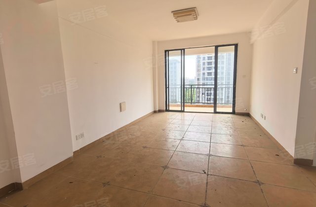 新香缇假日2室2厅73㎡35万二手房图片