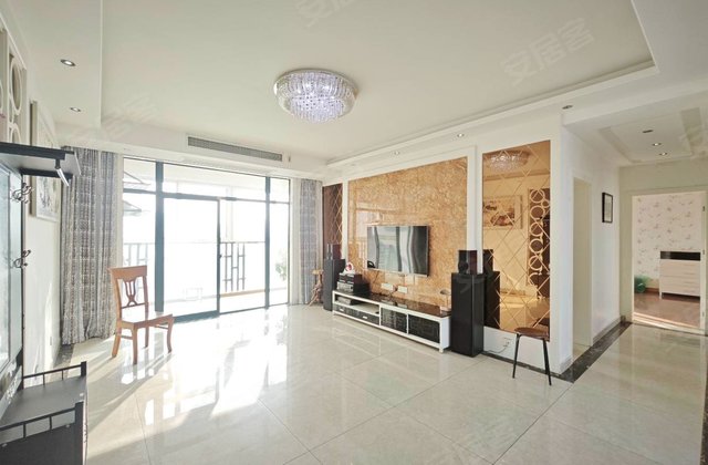 阿尔卡迪亚蓝天城3室2厅150㎡105万二手房图片