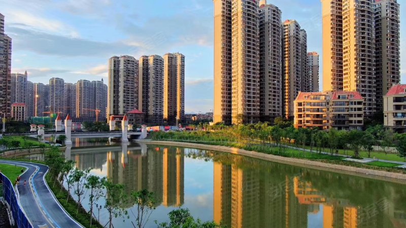 嘉和城白鹭后海