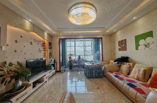 龙泽丰园3室2厅127㎡49.8万二手房图片