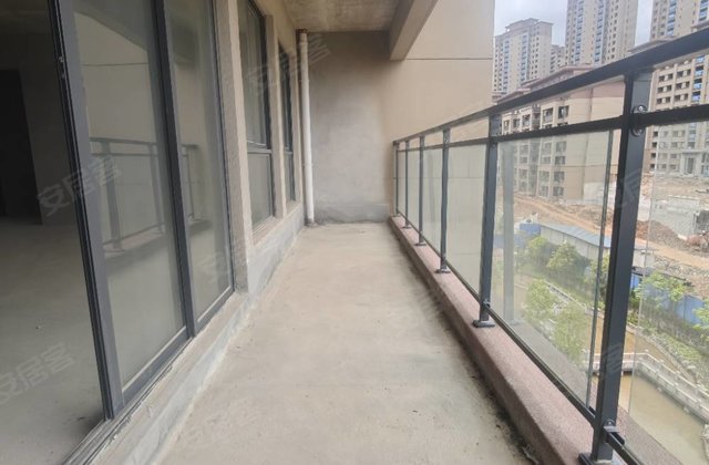 青阳郡二期5室2厅149.42㎡85万二手房图片