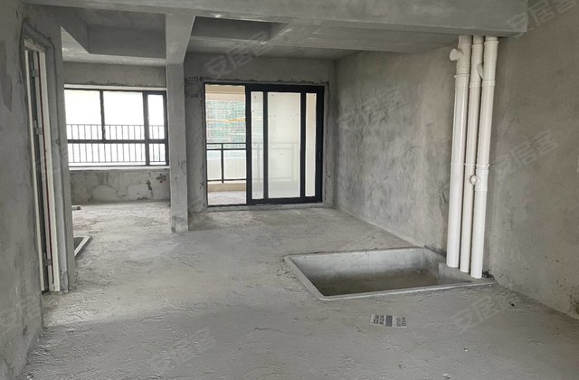 保辉海悦城3室2厅120㎡117.6万二手房图片