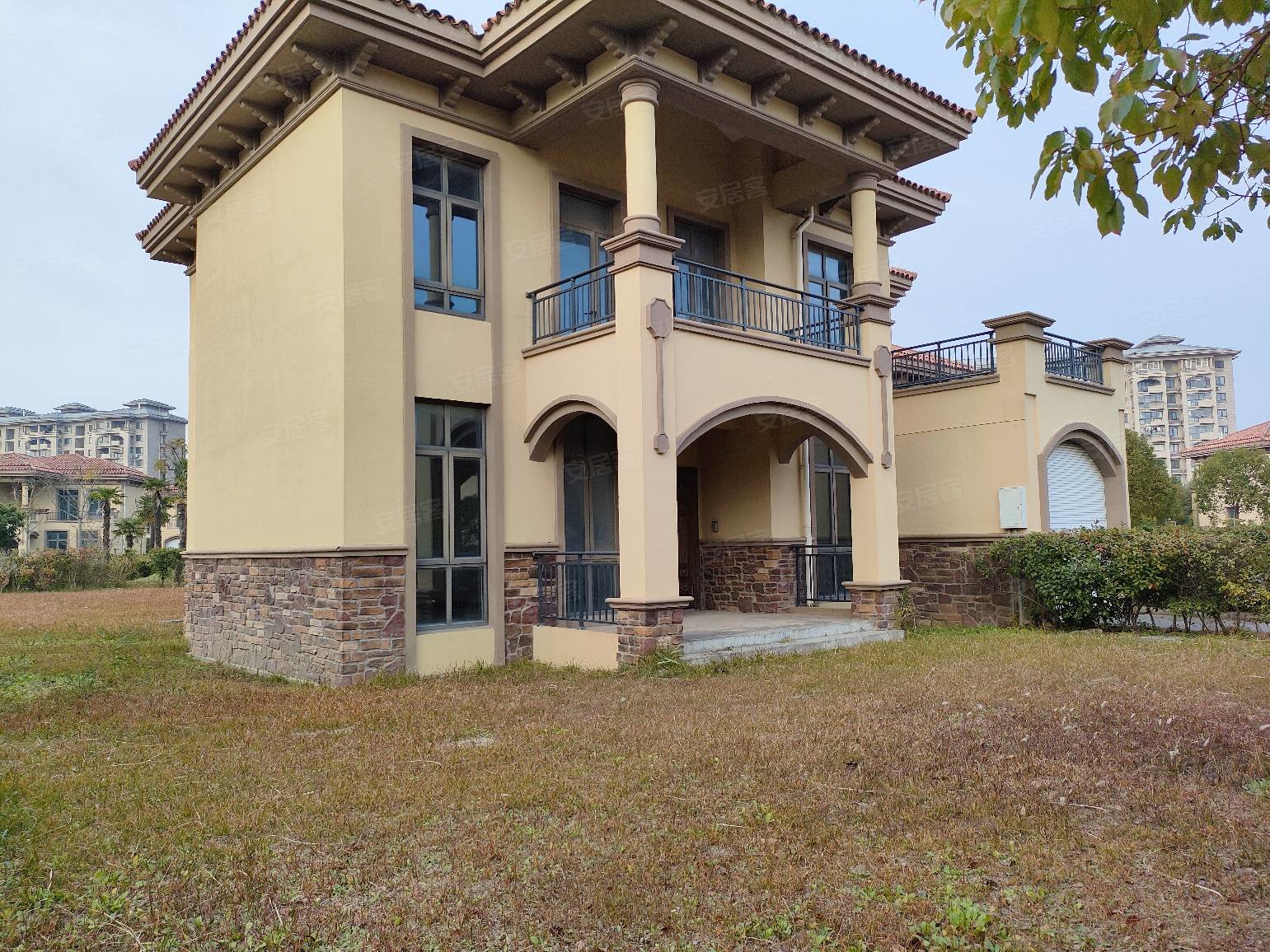 带500平花园,现房,款清拿房,沿湖独栋风景绝美,海湾壹号(别墅)二手房