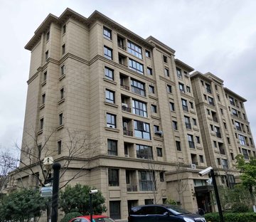 绿地瀛洲名邸(899弄公寓住宅)