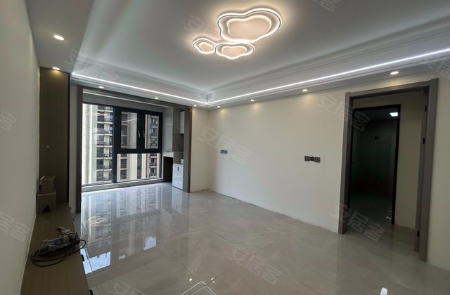 中南樾府3室2厅122㎡99.8万二手房图片