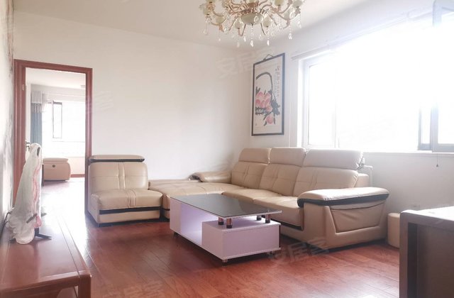 同和馨园三期 总共四层 实木精装