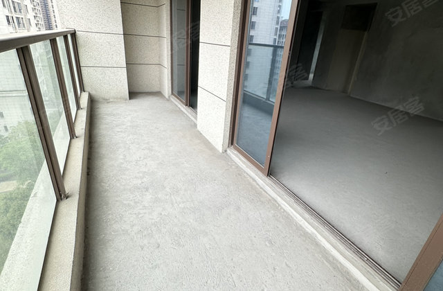 领地凯旋府4室2厅160㎡119.8万二手房图片