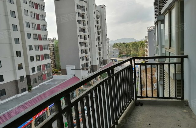 向南居未来城3室2厅129㎡40万二手房图片