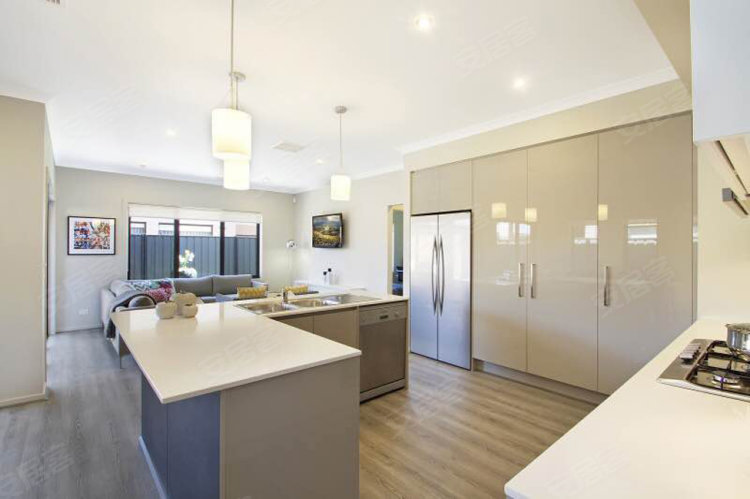 澳大利亚维多利亚州墨尔本约¥401万开发商直售,墨尔本SOMERFIRID大型独栋别墅新房土地图片