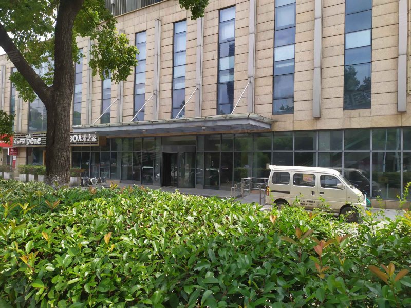 530创业人才大厦,解放东路890号