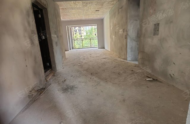 名门公馆4室2厅136㎡69万二手房图片