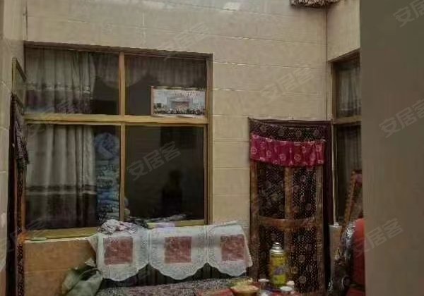 雅江宗郊6室1厅206㎡118万二手房图片