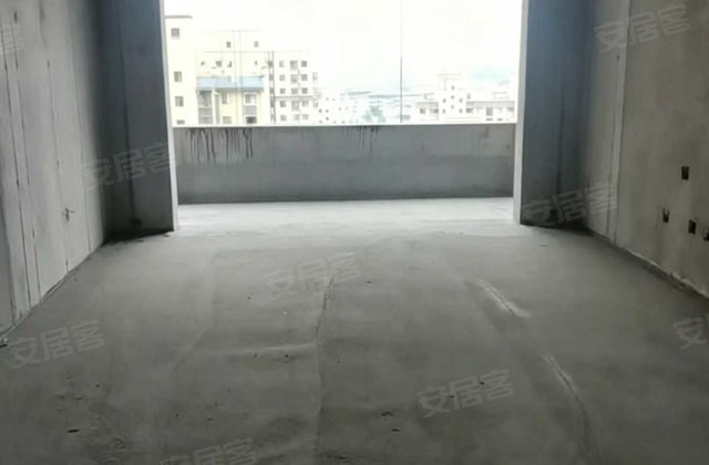 中汇城南锦绣3室2厅119㎡45万二手房图片