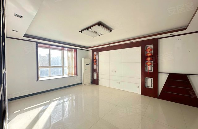 百佳星座3室2厅143㎡68万二手房图片