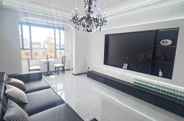 新发小镇2室1厅90㎡34万二手房图片