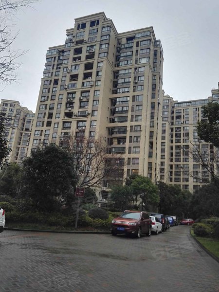 保利林语溪(公寓住宅) 