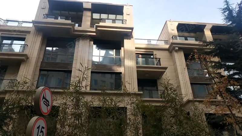 鸿运润园(别墅)