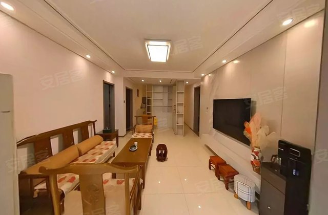 兰煜花园4室2厅167㎡148万二手房图片