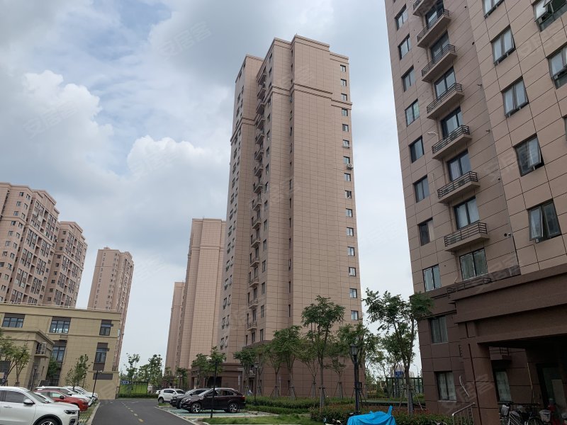 练祁佳城阳光嘉苑