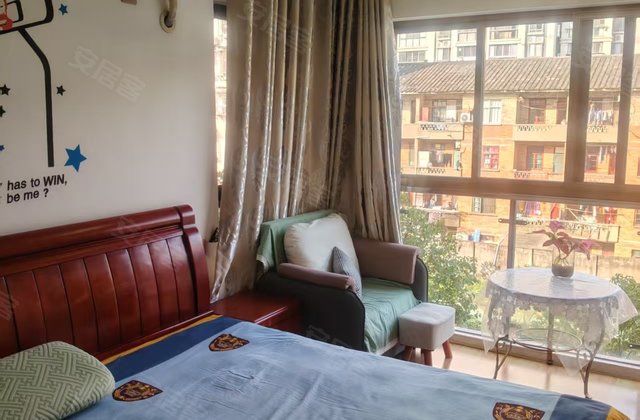 佳洁广场3室1厅104㎡69万二手房图片