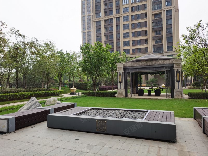 绿地国际博览城海珀九龙