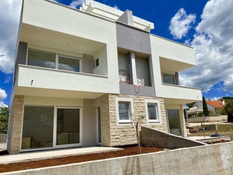 克罗地亚约¥180万CroatiaBarbarigaHouse出售二手房公寓图片